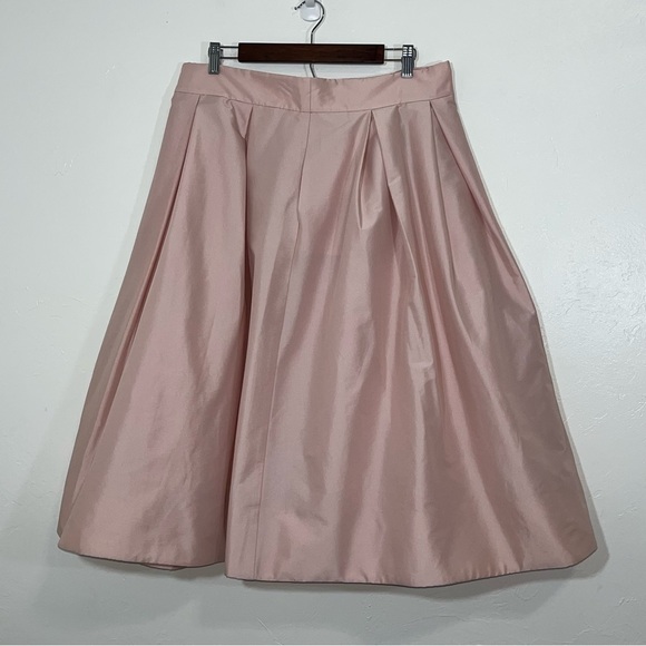 White House Black Market Light Pink Pleated Full Circle Satin Skirt Size 14 - Picture 7 of 12